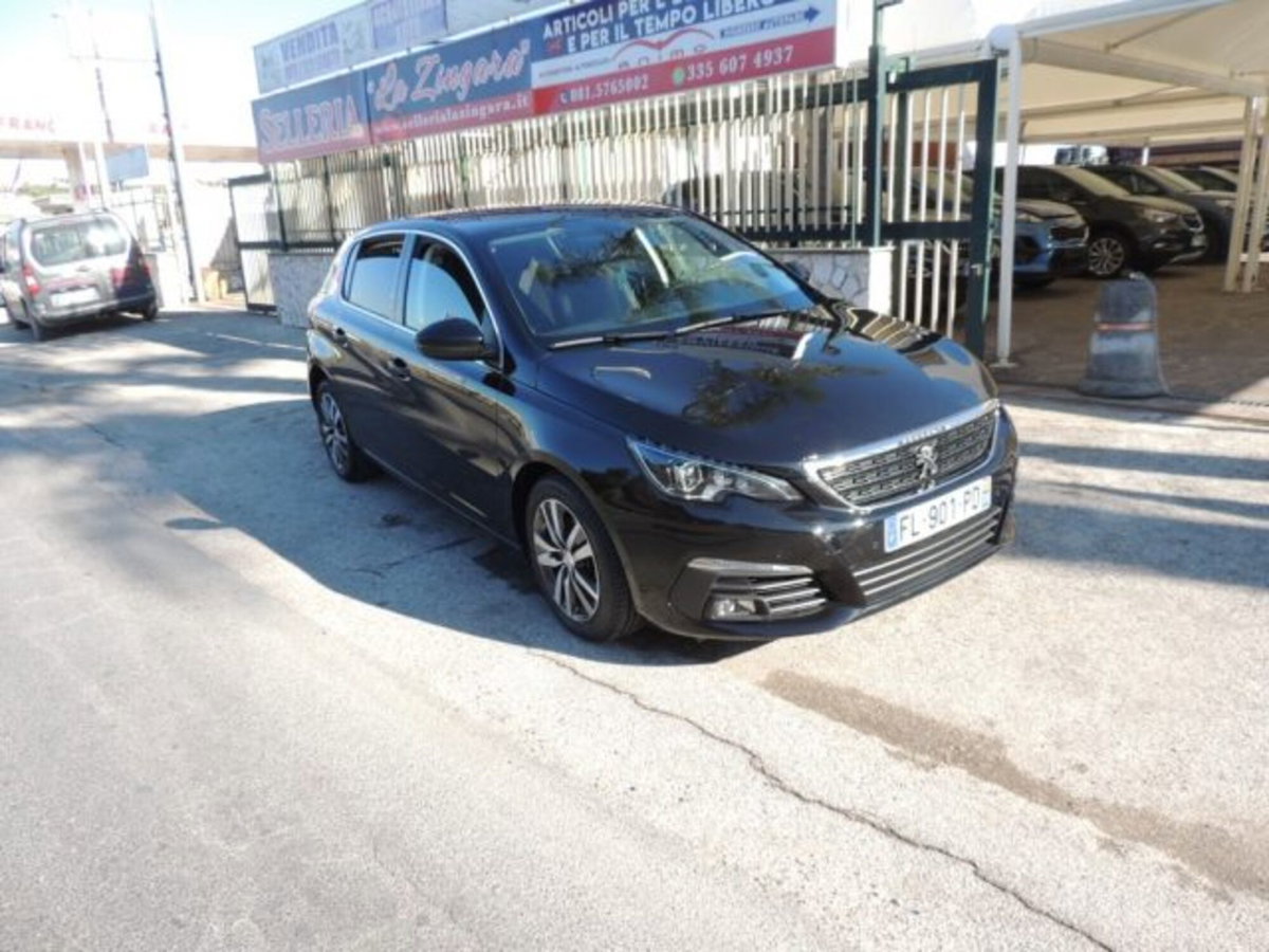 Peugeot 308 BlueHDi 130 S&S Allure (3)