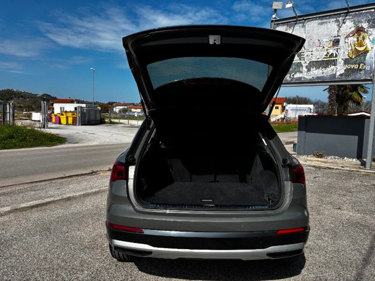 Audi Q3 35 TDI quattro S tronic Business Advanced (8)
