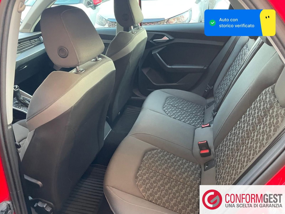 Audi A1 Sportback 35 TFSI S tronic S line edition (8)
