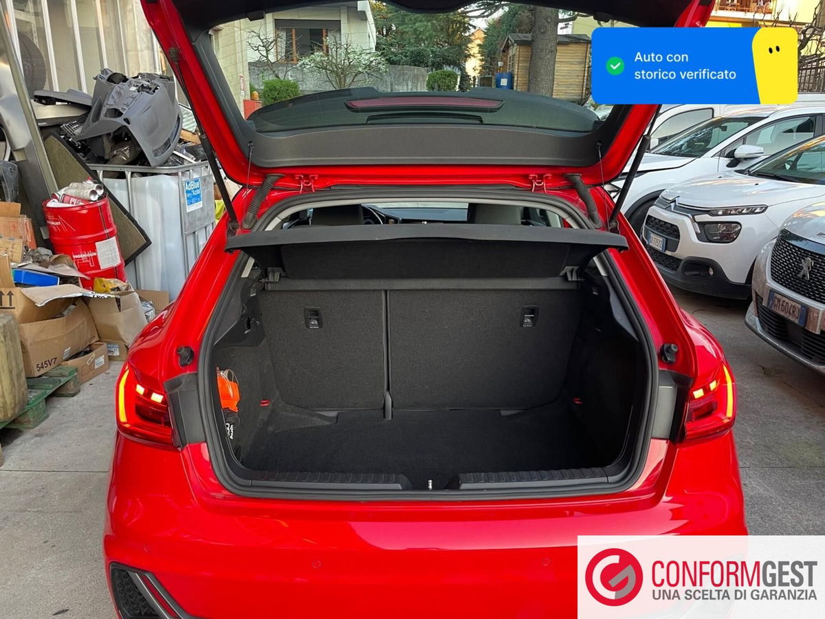 Audi A1 Sportback 35 TFSI S tronic S line edition (9)