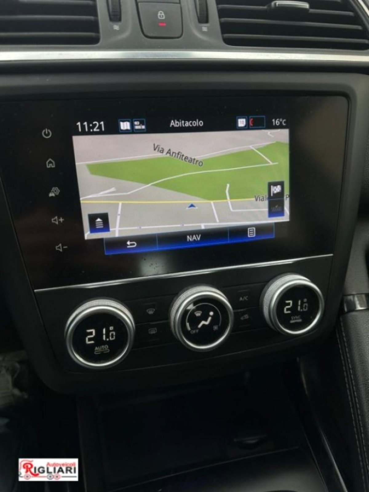 Renault Kadjar dCi 8V 115CV EDC Sport Edition (12)