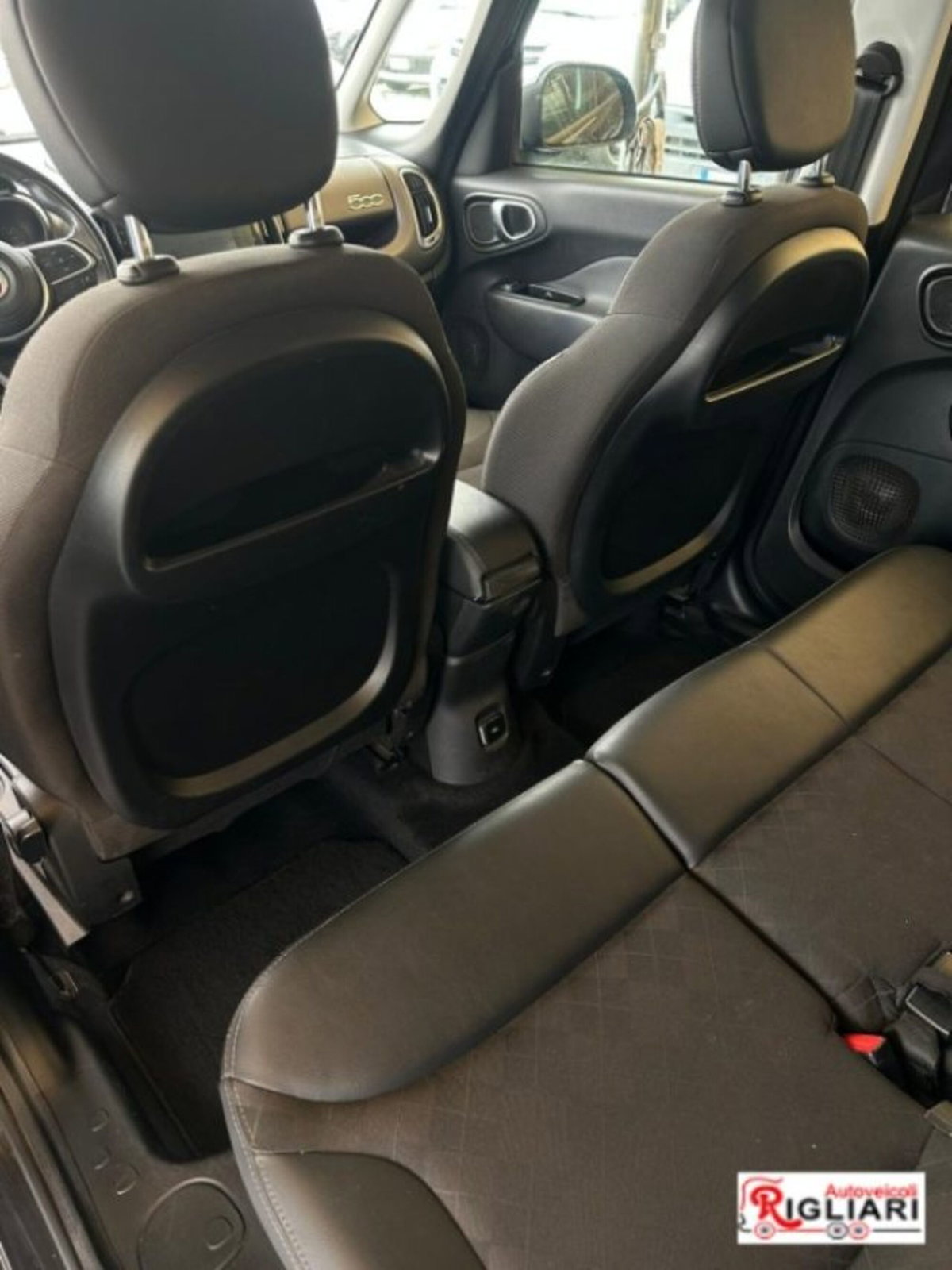 Fiat 500L 1.6 Multijet 120 CV Lounge (18)