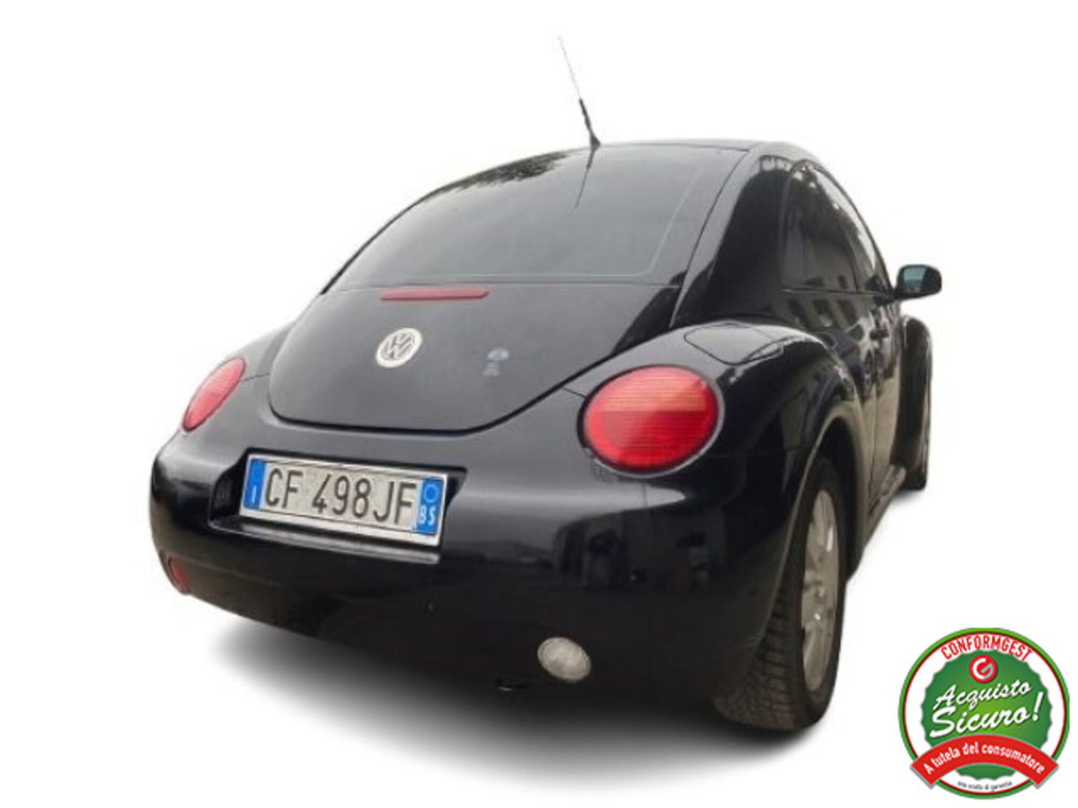 Volkswagen New Beetle TDI 101CV (2)