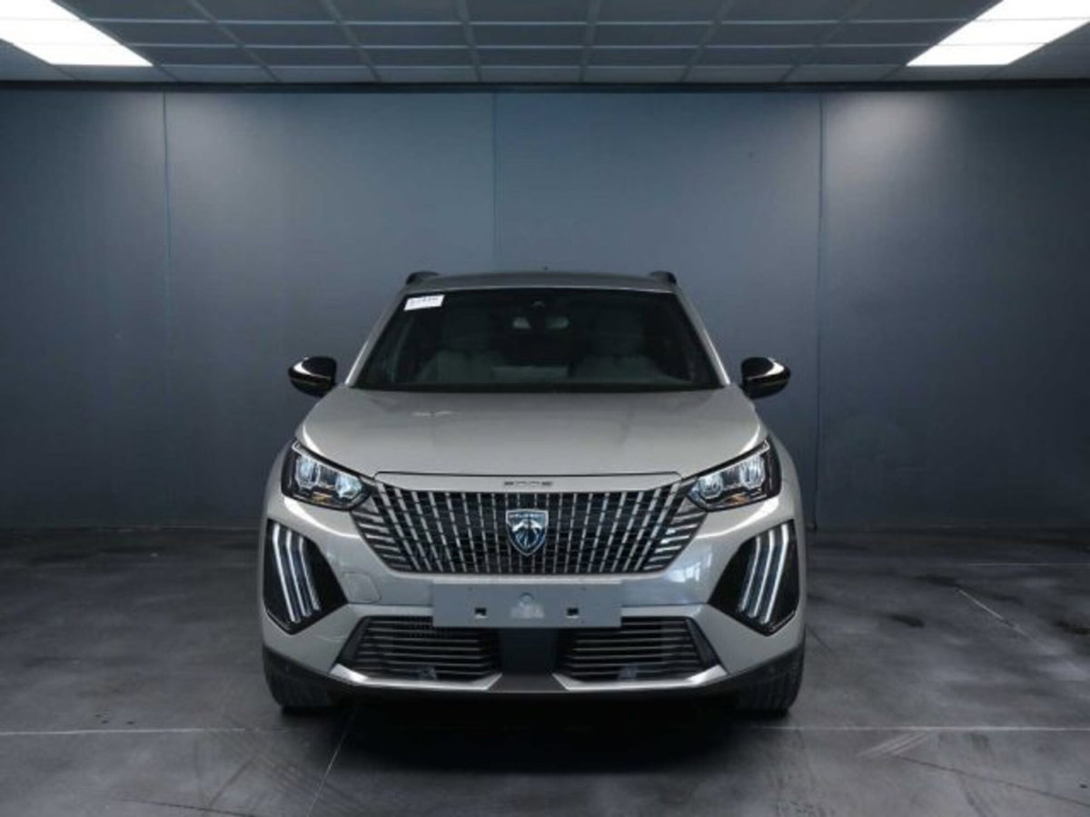 Peugeot 2008 PureTech 130 S&S EAT8 Allure Pack (7)