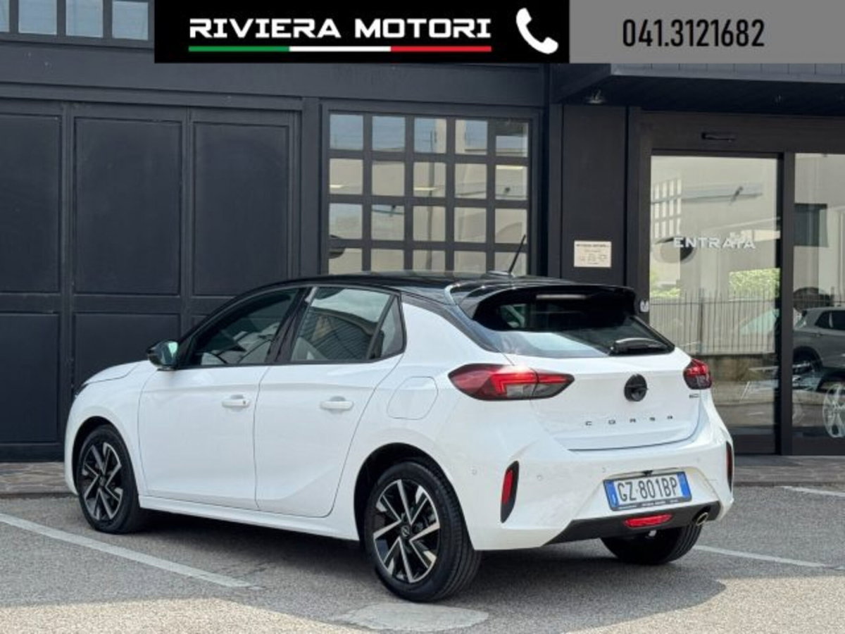 Opel Corsa 1.2 hybrid GS 110cv dct6 (13)