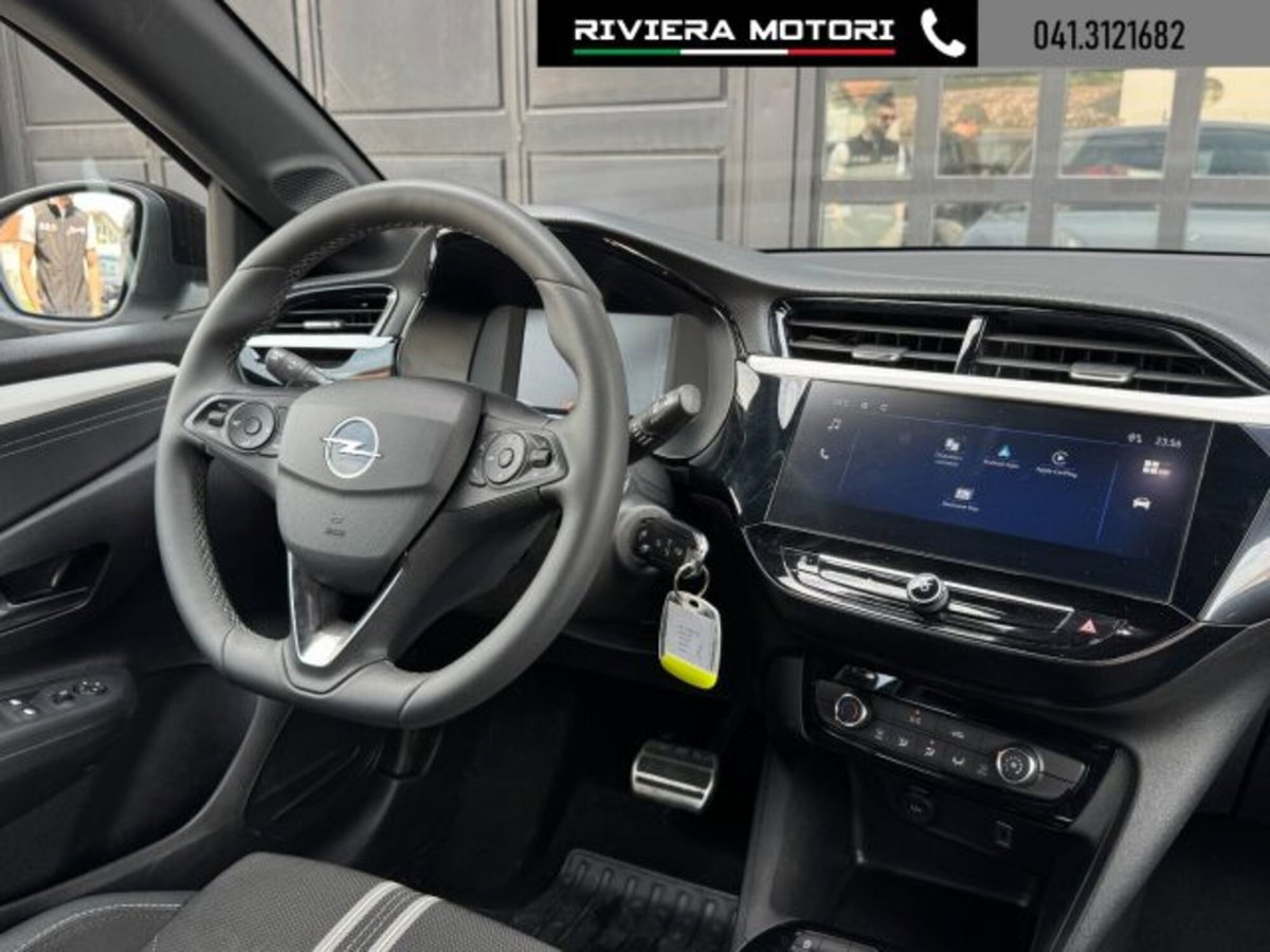 Opel Corsa 1.2 hybrid GS 110cv dct6 (4)