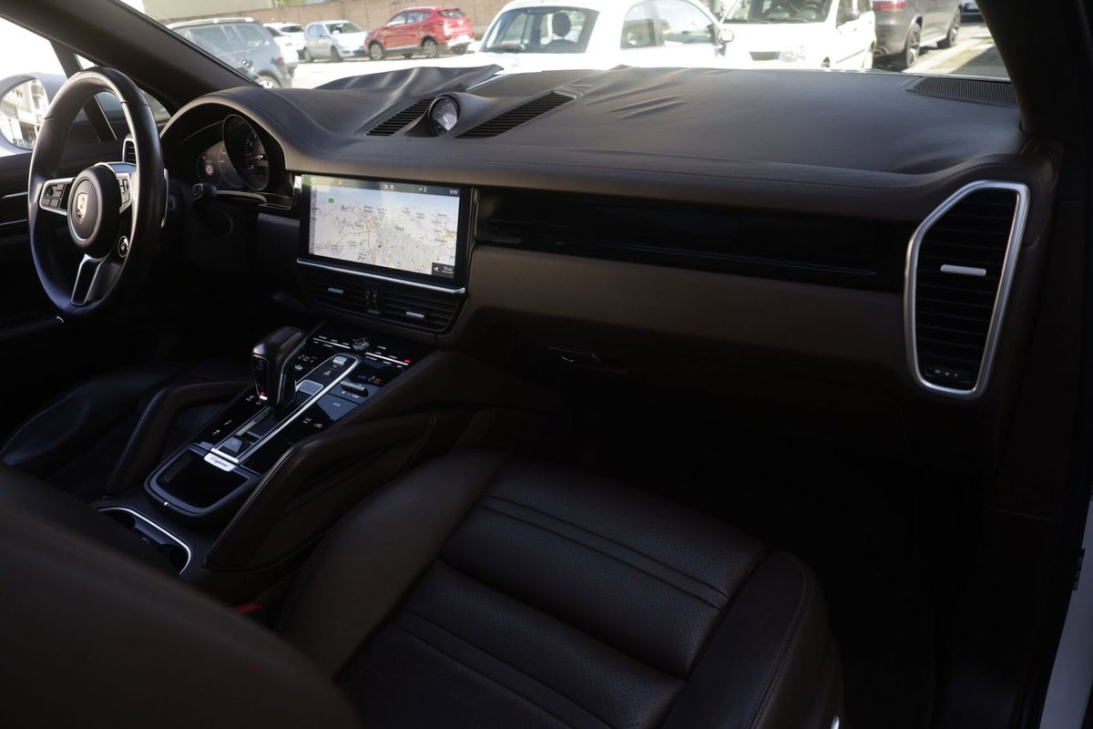 Porsche Cayenne 3.0 V6 (10)