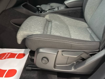 Volvo XC40 2.0 b4 Core auto (19)
