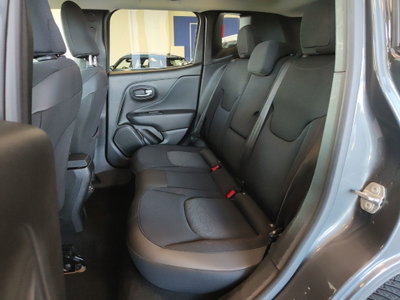 Jeep Renegade 1.3 t4 phev Trailhawk 4xe at6 (6)