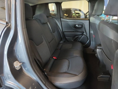 Jeep Renegade 1.3 t4 phev Trailhawk 4xe at6 (7)