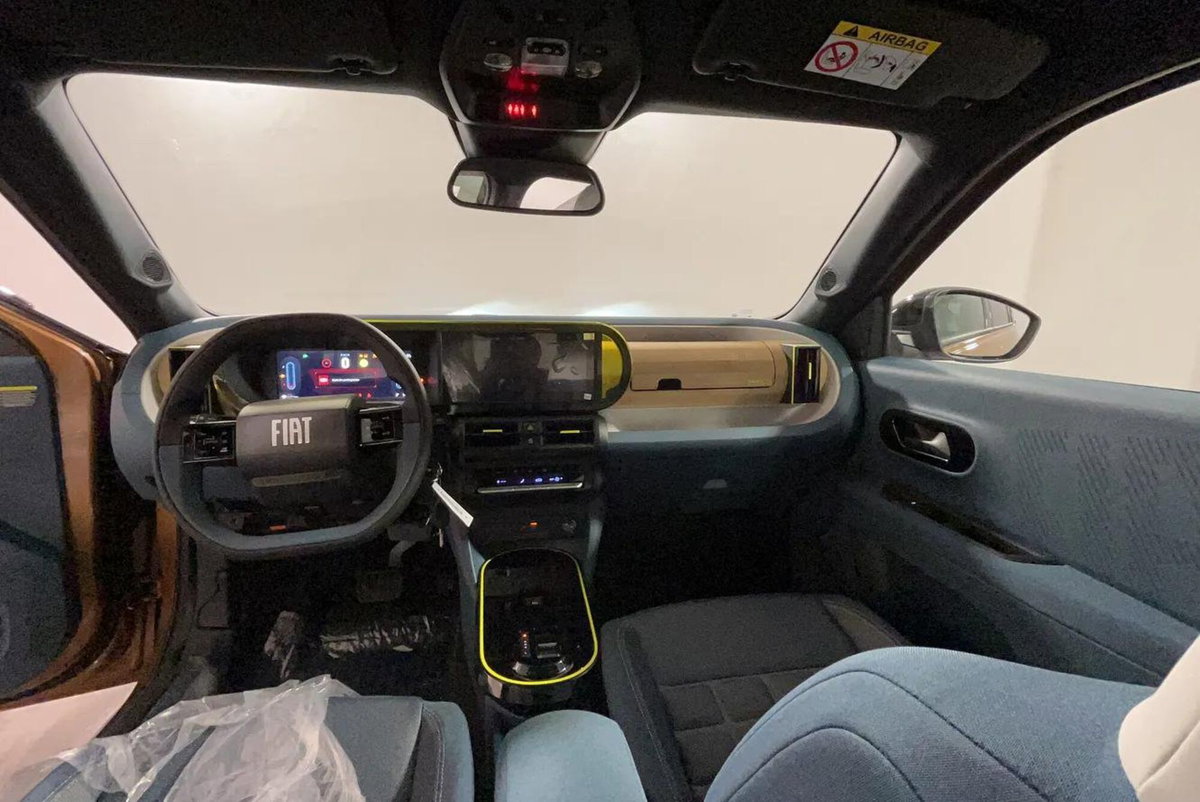 Fiat Grande Panda 1.2 hybrid La Prima 110cv edct (10)