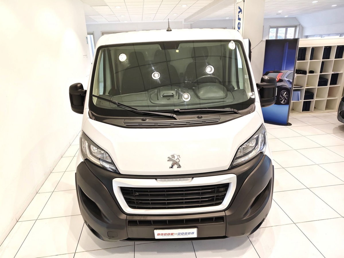 Peugeot Boxer Furgone 330 2.2 BlueHDi 140 S&S PC-TN Furgone Premium (13)