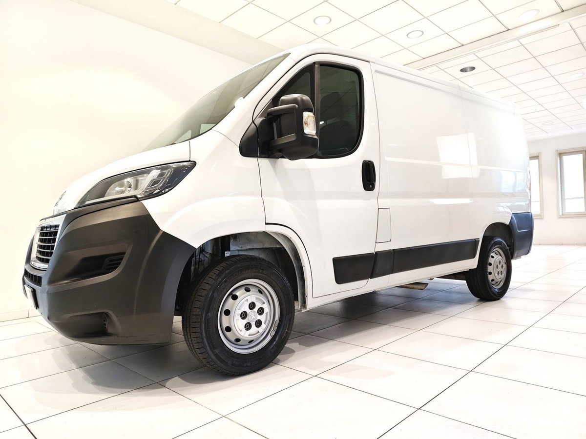 Peugeot Boxer Furgone 330 2.2 BlueHDi 140 S&S PC-TN Furgone Premium (14)
