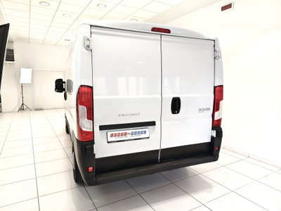 Peugeot Boxer Furgone 330 2.2 BlueHDi 140 S&S PC-TN Furgone Premium (16)