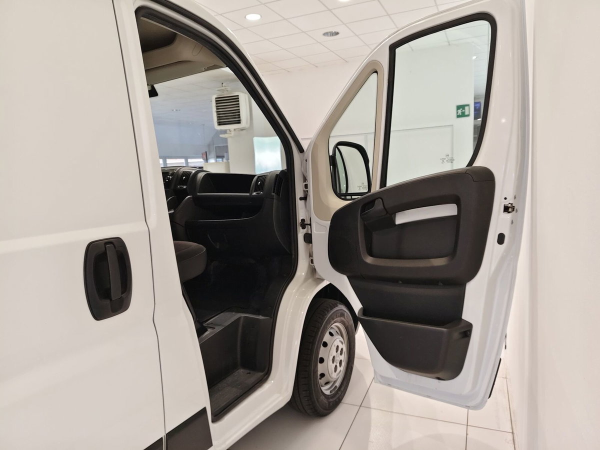 Peugeot Boxer Furgone 330 2.2 BlueHDi 140 S&S PC-TN Furgone Premium (20)