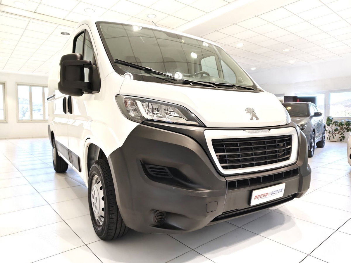 Peugeot Boxer Furgone 330 2.2 BlueHDi 140 S&S PC-TN Furgone Premium (7)