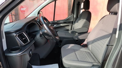 Ford Tourneo Custom 320 2.0 TDCi 130CV MHEV PC Titanium (4)