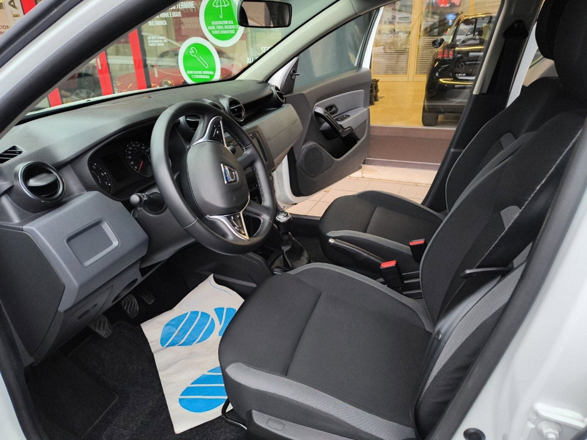 Dacia Duster 1.5 Blue dCi 8V 115 CV 4x4 Comfort (8)