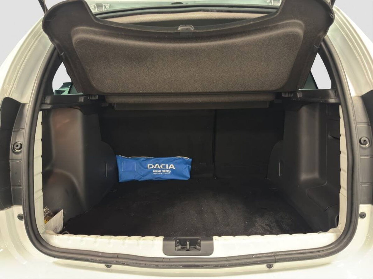 Dacia Duster 1.6 110CV 4x2 GPL Ambiance (16)
