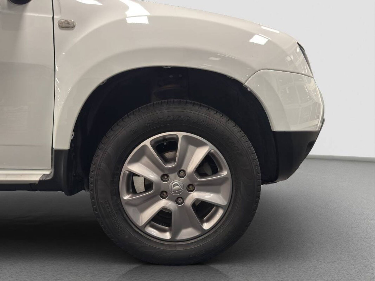 Dacia Duster 1.6 110CV 4x2 GPL Ambiance (17)