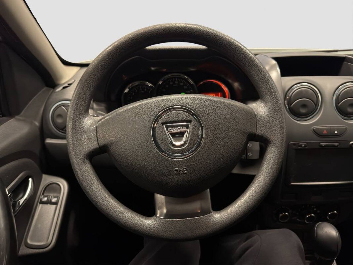 Dacia Duster 1.6 110CV 4x2 GPL Ambiance (9)