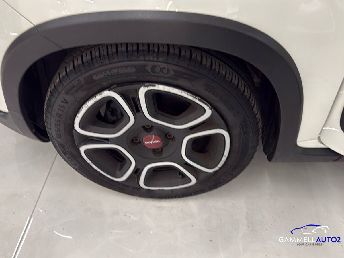 Fiat Panda 1.0 FireFly S&S Hybrid City Cross (17)