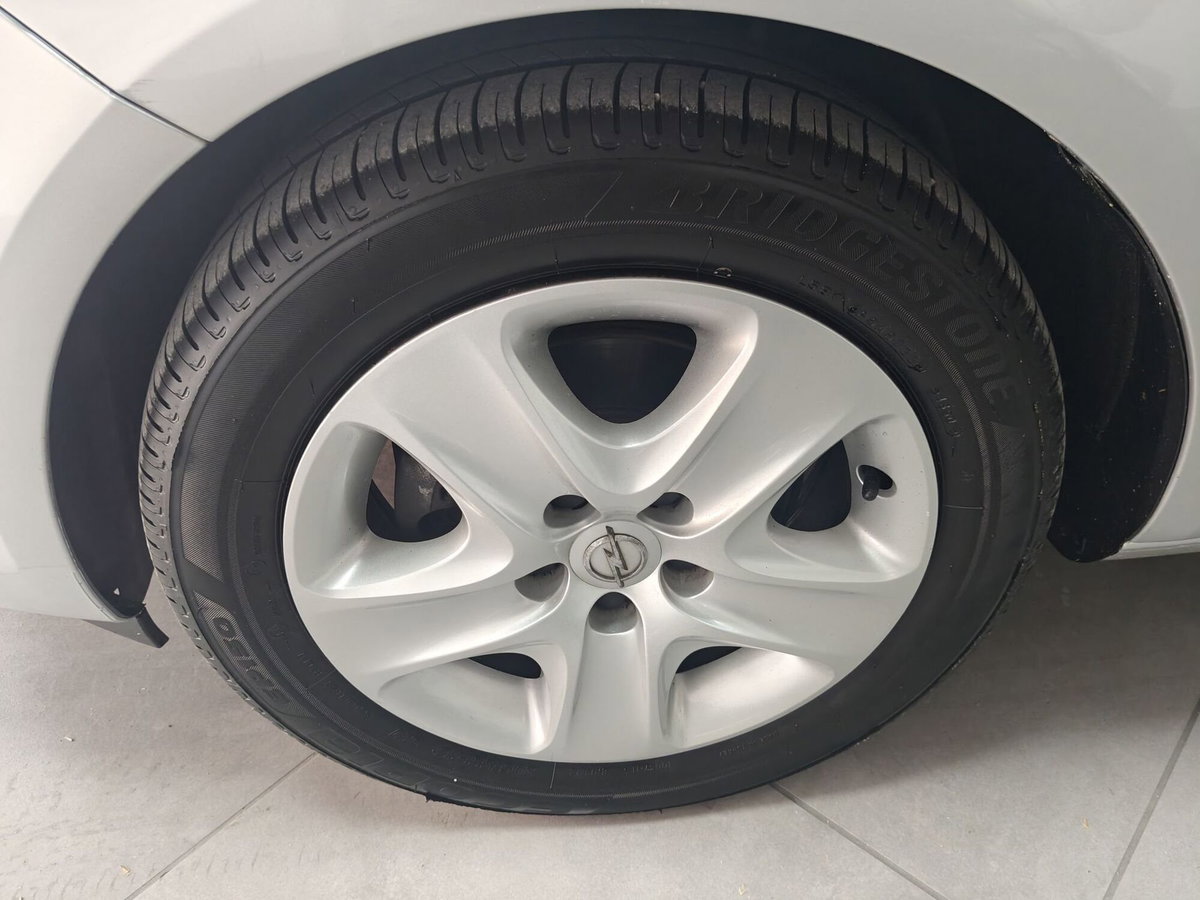 Opel Meriva 1.4 Turbo 120CV GPL Tech Elective (16)