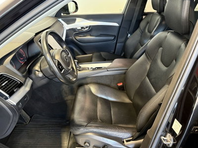 Volvo XC90 D5 AWD Geartronic Momentum (11)