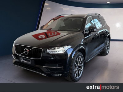 Volvo XC90 D5 AWD Geartronic Momentum (2)