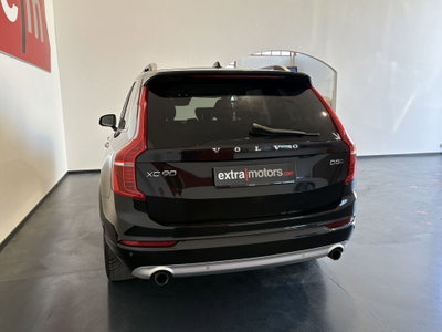 Volvo XC90 D5 AWD Geartronic Momentum (7)