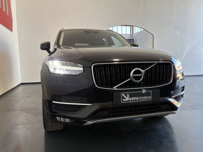 Volvo XC90 D5 AWD Geartronic Momentum (8)