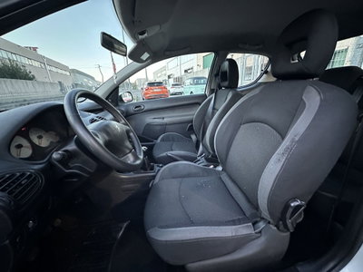 Peugeot 206 HDi 3p. Sweet Years (10)