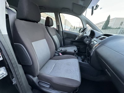 Fiat Sedici 1.9 MJT 4x4 Experience (12)