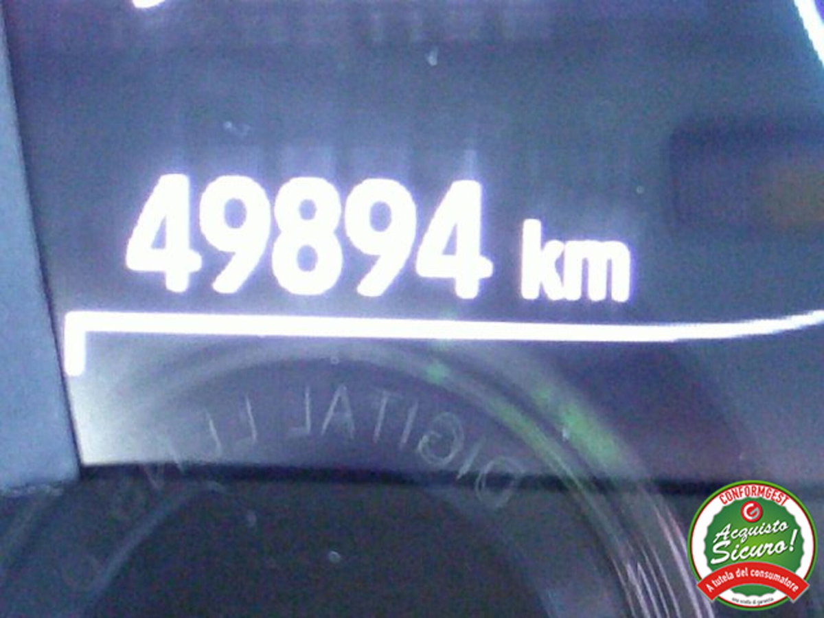 Renault Captur Full Hybrid E-Tech 145 CV RS Line (16)