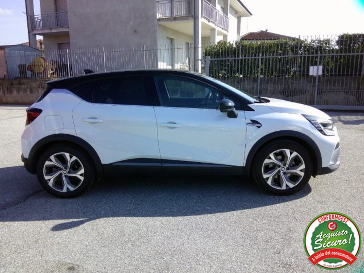 Renault Captur Full Hybrid E-Tech 145 CV RS Line (6)