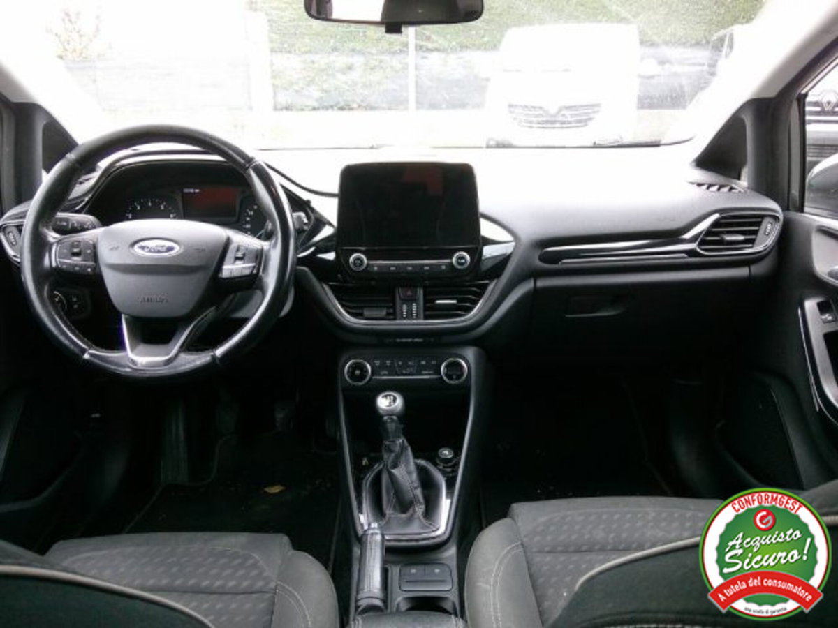 Ford Fiesta 1.1 85 CV 5 porte Titanium (15)