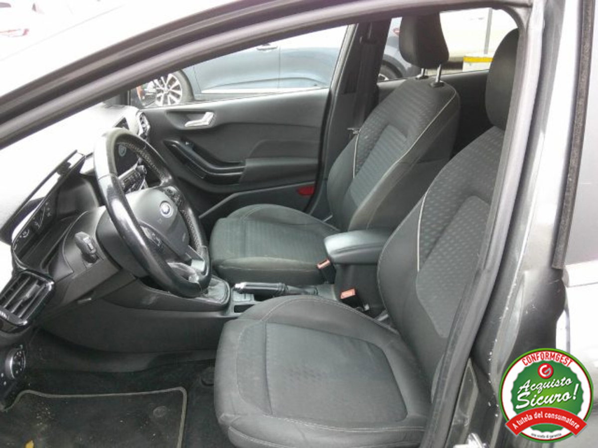 Ford Fiesta 1.1 85 CV 5 porte Titanium (9)