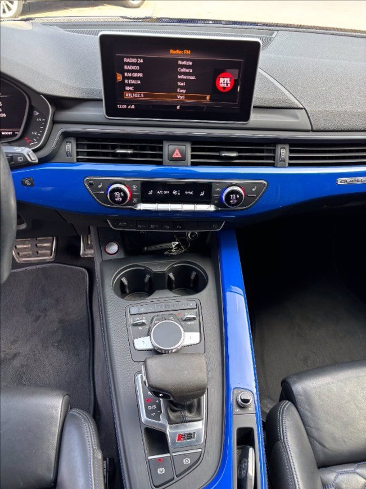 Audi RS 4 Avant 4 2.9 TFSI quattro tiptronic (14)