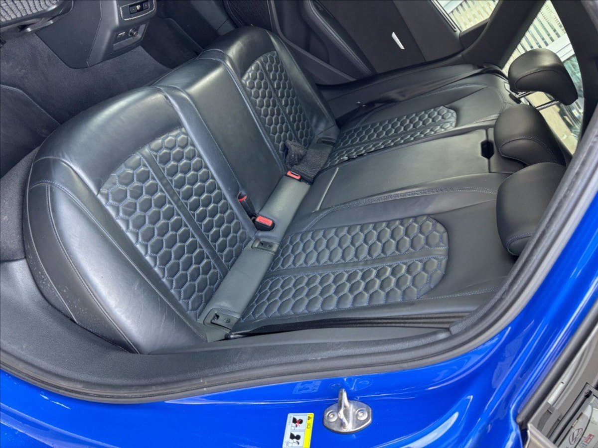 Audi RS 4 Avant 4 2.9 TFSI quattro tiptronic (15)