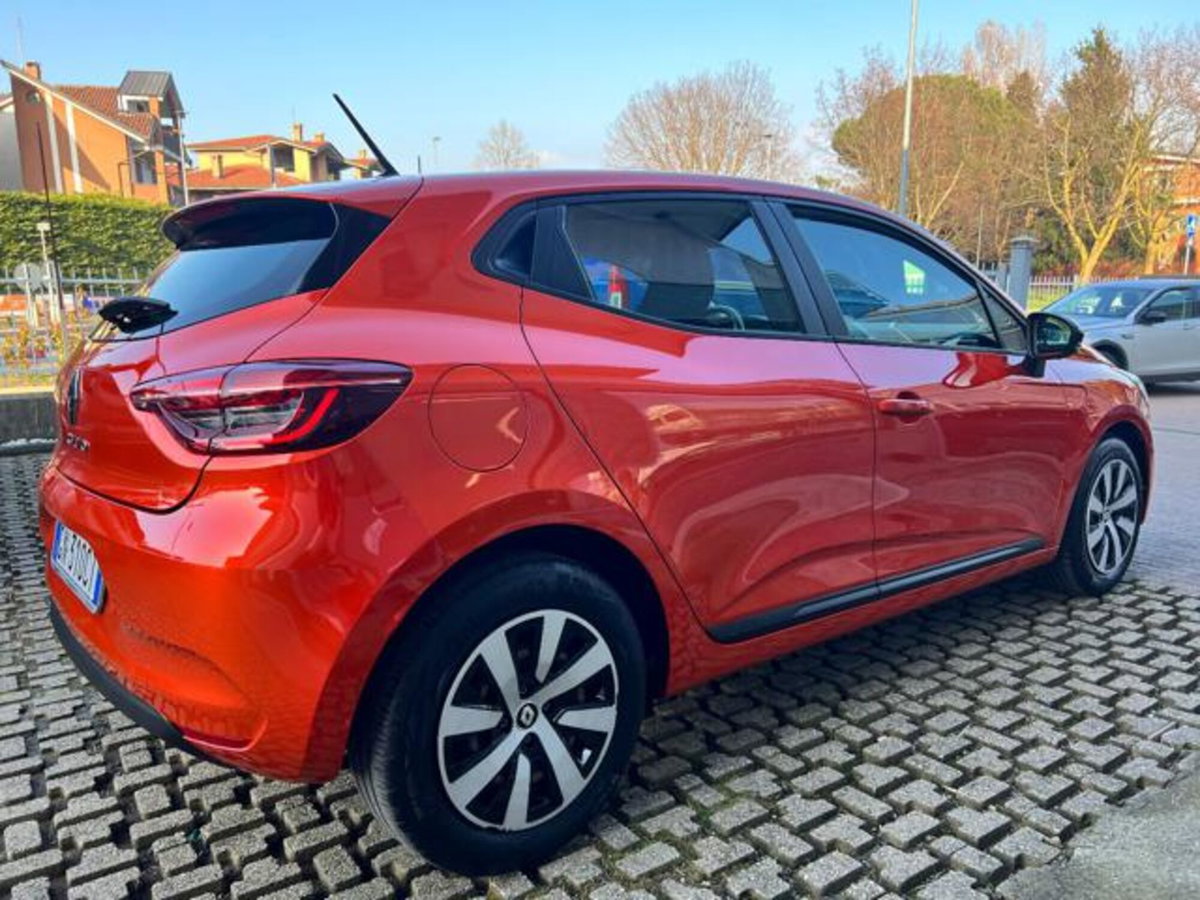 Renault Clio SCe 65 CV 5 porte Life (6)