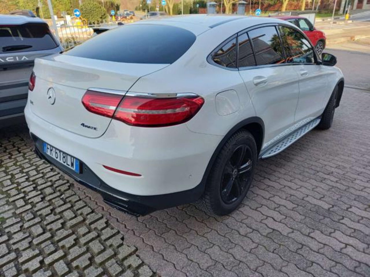 Mercedes-Benz GLC Coupé 220 d 4Matic Coupé Sport (3)