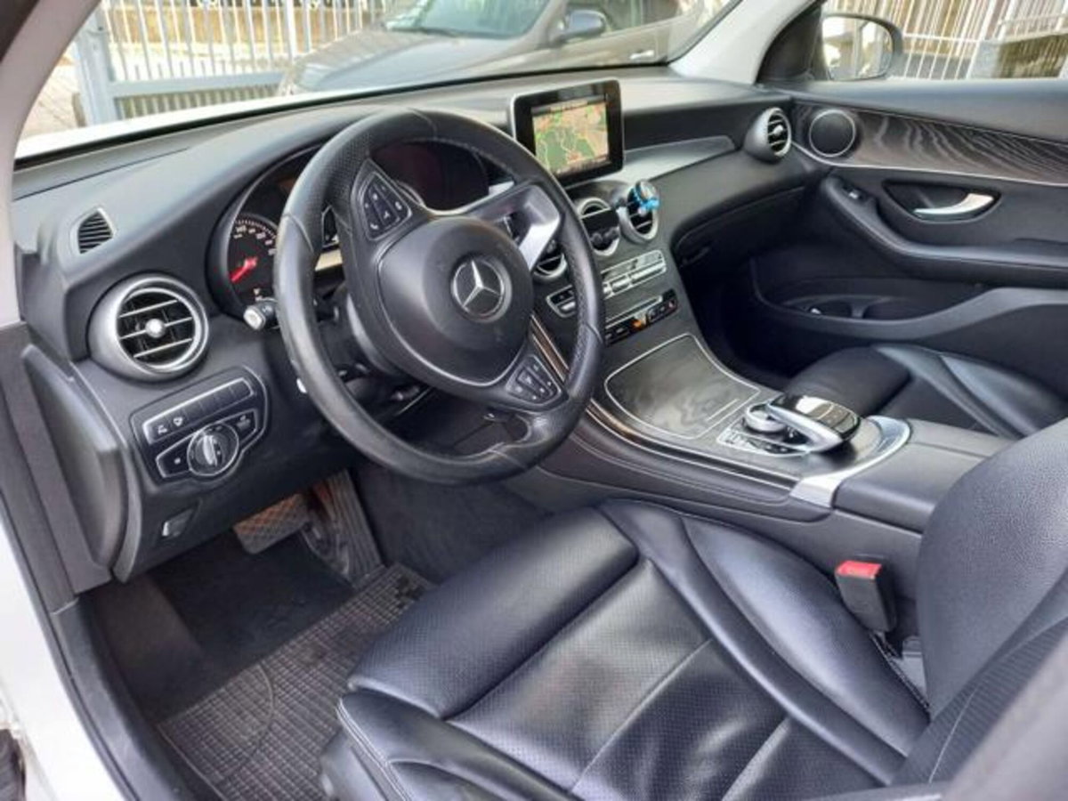 Mercedes-Benz GLC Coupé 220 d 4Matic Coupé Sport (8)
