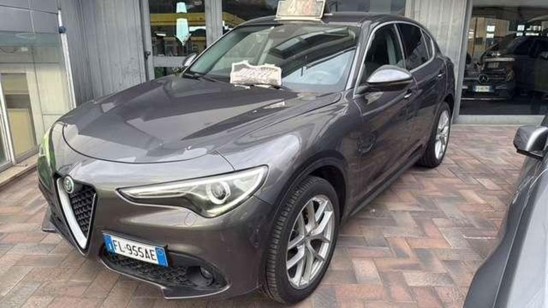 Alfa Romeo Stelvio 2.2 t Intensa Q4 210cv auto