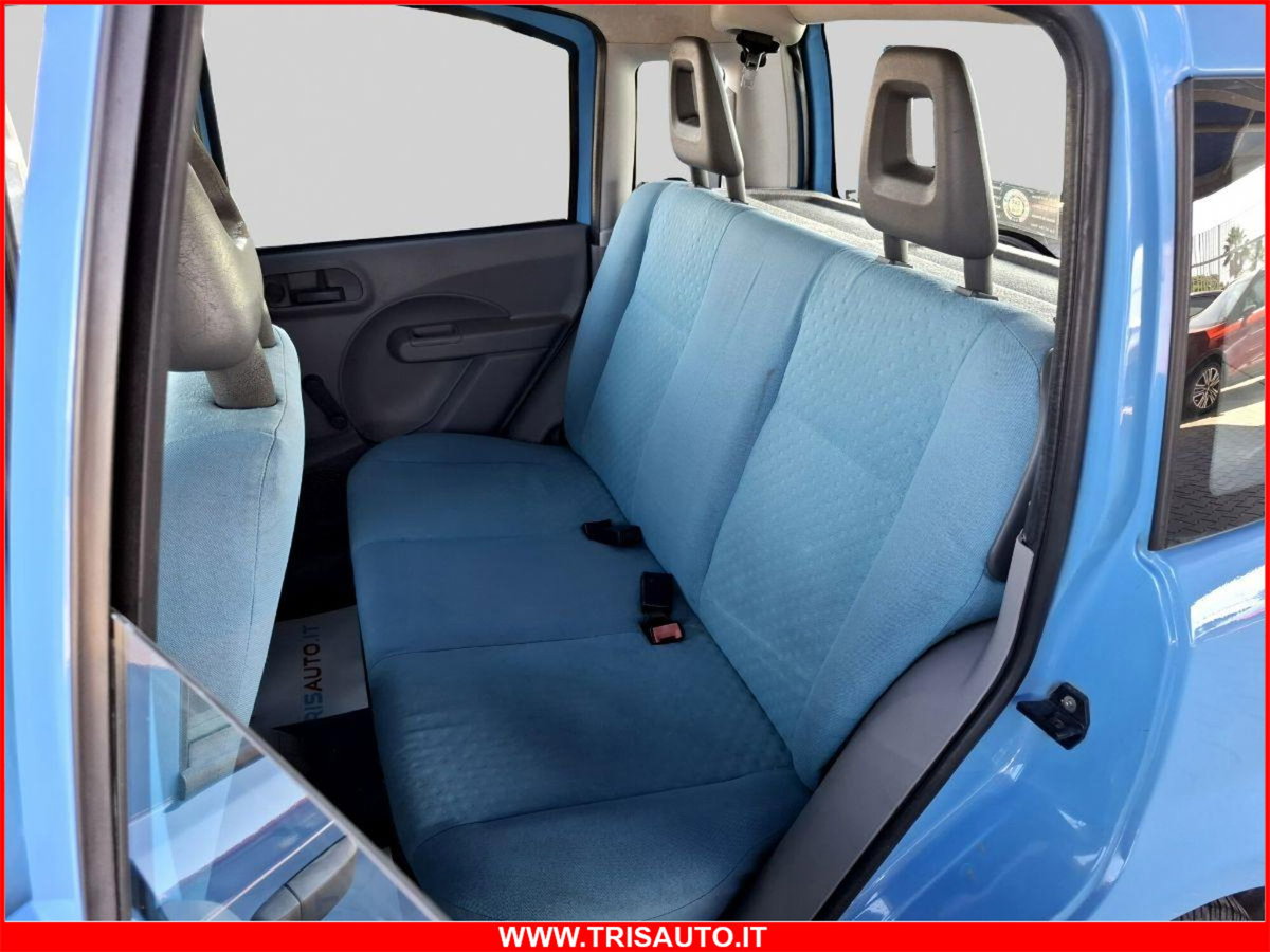 Fiat Panda 1.3 MJT 16V 4x4 (9)