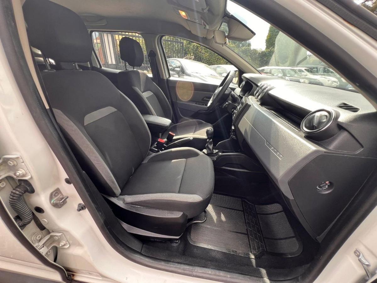 Dacia Duster 1.5 dCi 8V 4x2 Essential (3)