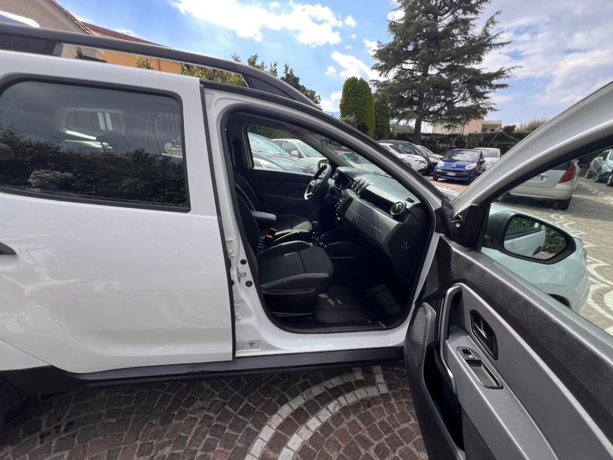 Dacia Duster 1.5 dCi 8V 4x2 Essential (5)