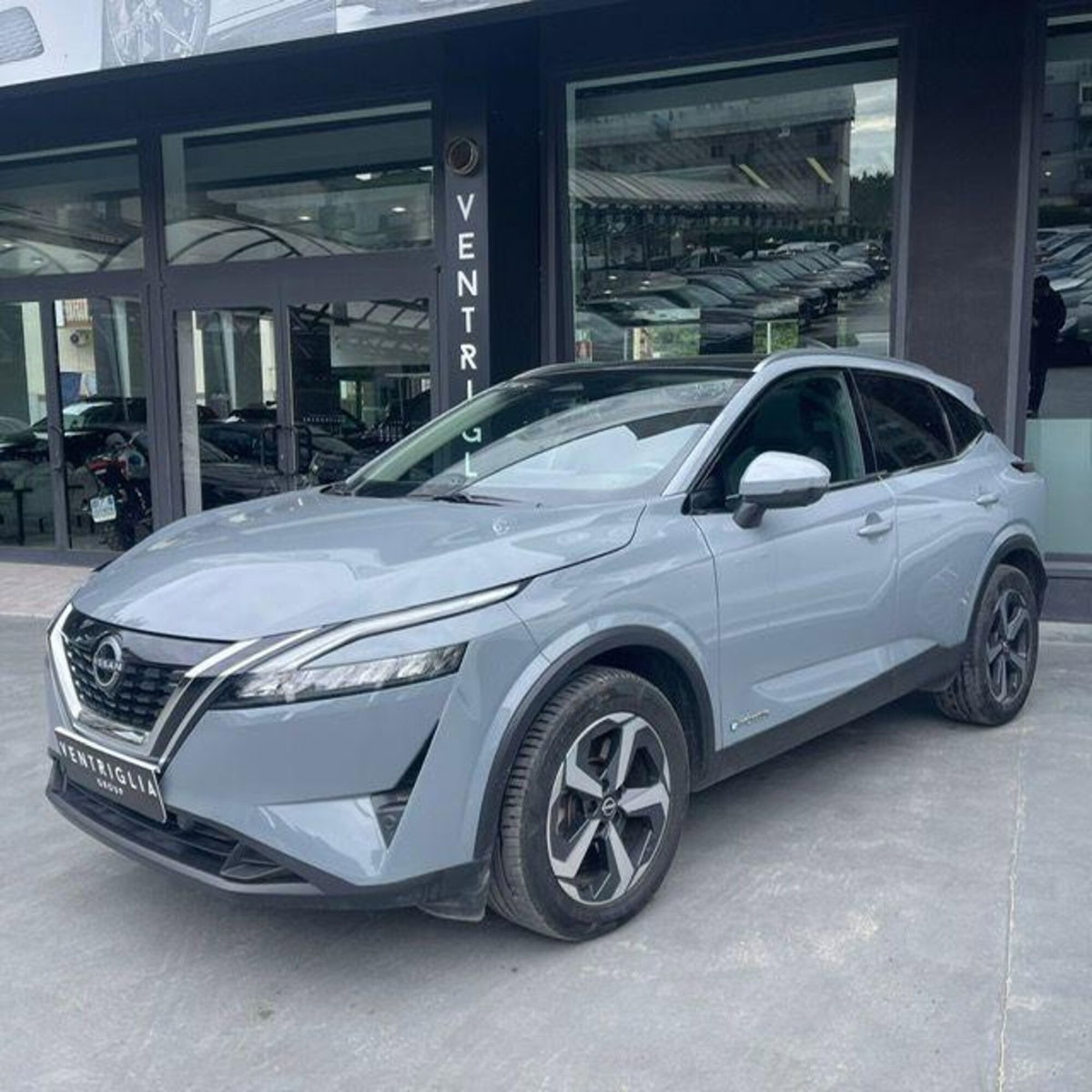 Nissan Qashqai 1.3 mhev Tekna 4wd 158cv xtronic (2)