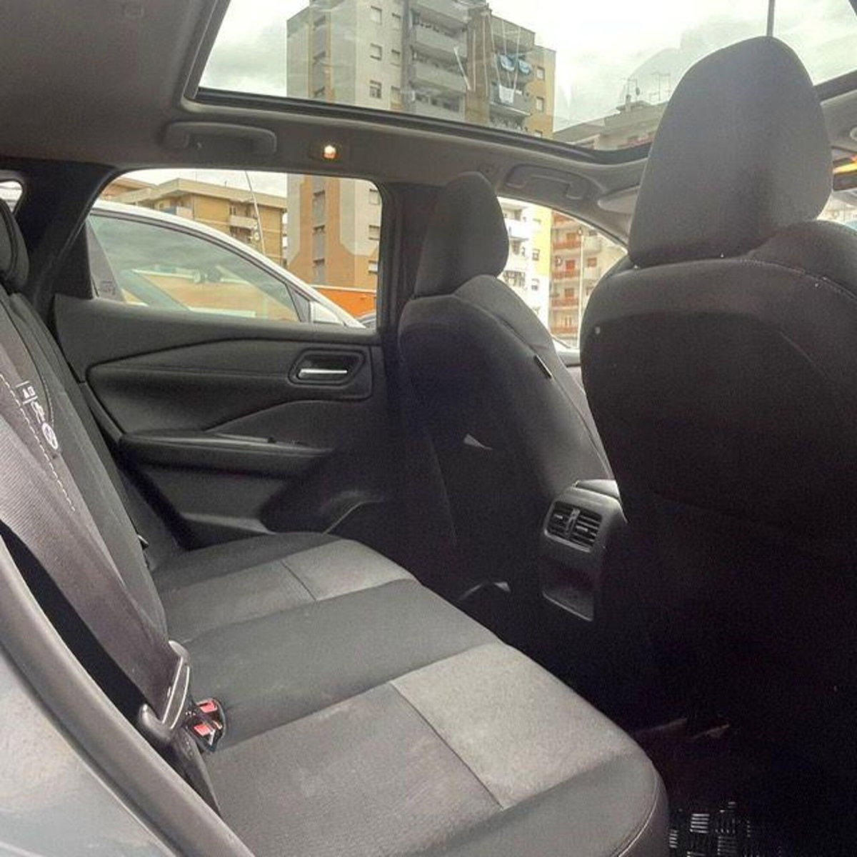 Nissan Qashqai 1.3 mhev Tekna 4wd 158cv xtronic (7)