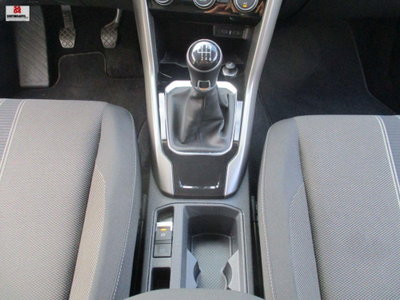 Volkswagen T-Roc 1.0 TSI R-Line (12)