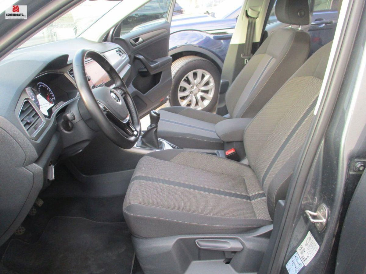 Volkswagen T-Roc 1.0 TSI R-Line (14)